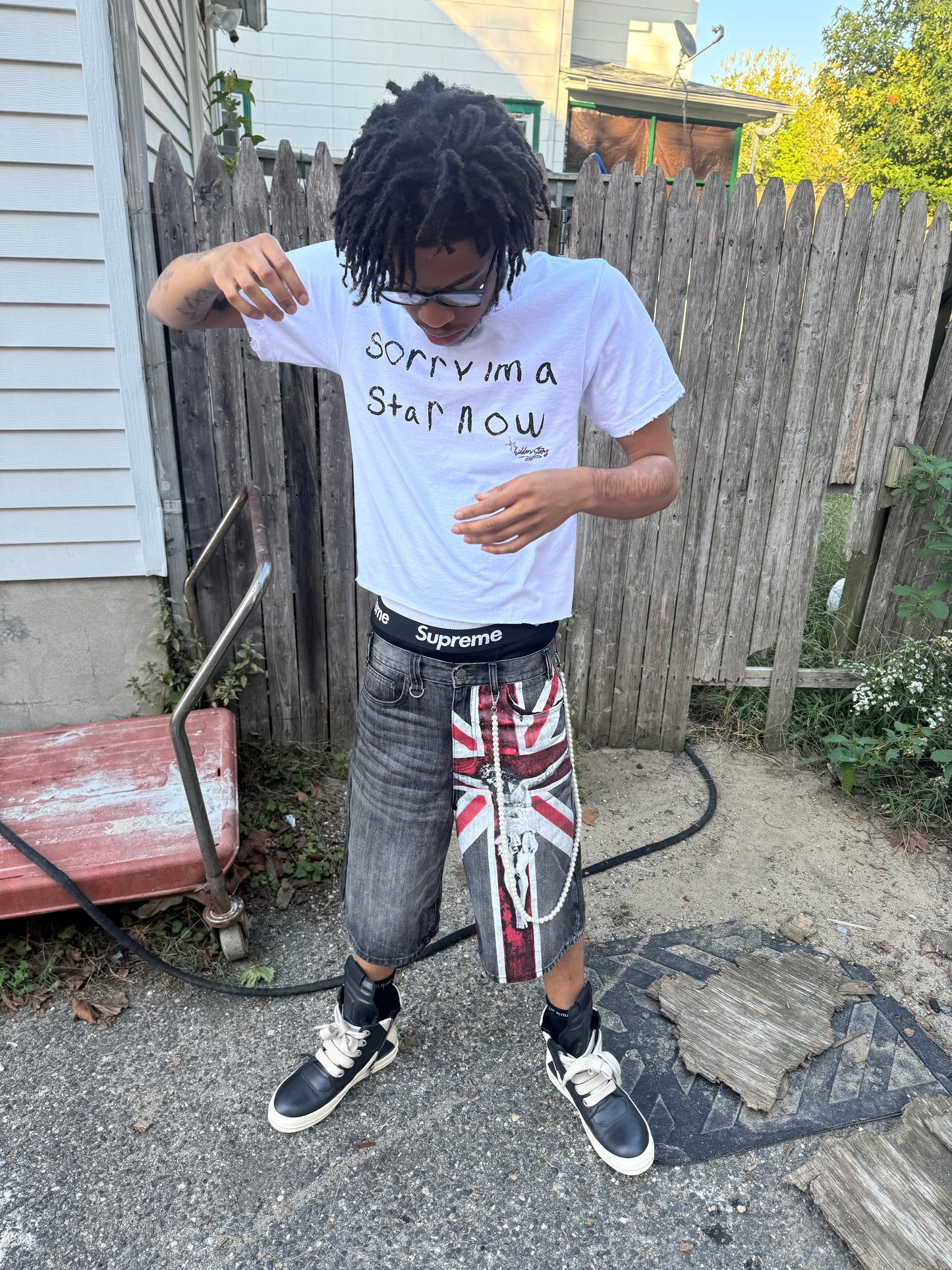 Hidden Starz “ Sorry I’m A Star” Tee